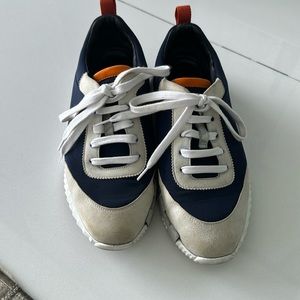 Women’s Hermes Bouncing sneakers size 39 w box and receipt